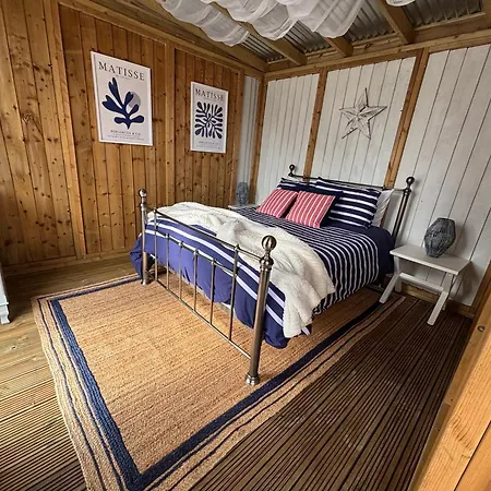 Tregantle Farm Eco Glampsite